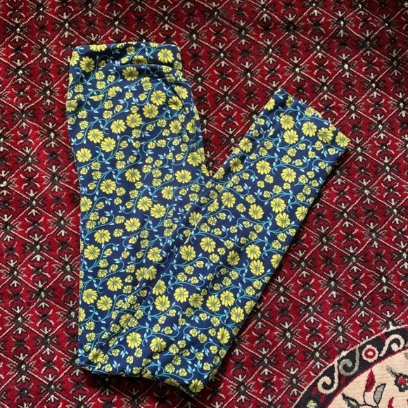 Lularoe leggings - Picture 1 of 2